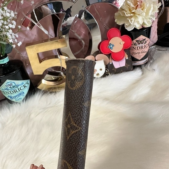 Authentic LOUIS VUITTON MONOGRAM PORTEFEIULLE SARAH LONG BIFOLD WALLET - Picture 9 of 12